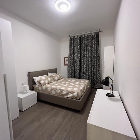 Elena'S Apartment Milan Exterior photo